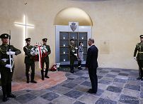 17__Andrzej_Duda_cmentarz_na_Rossie_20220505_JSZ_7143.jpg