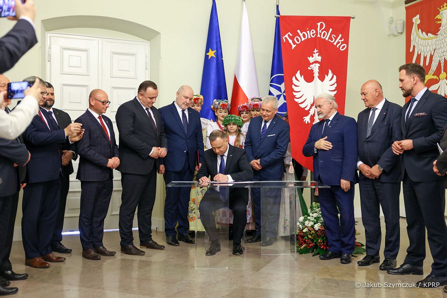 003_Andrzej_Duda_ustanowienie_Narodowego_Dnia_Powstań_Śląskich_20220506_JSZ_7375.jpg