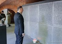 03__Andrzej_Duda_przedstawiciele_organizacji_Rodziny_Katynskie_20220509_PK019226.jpg