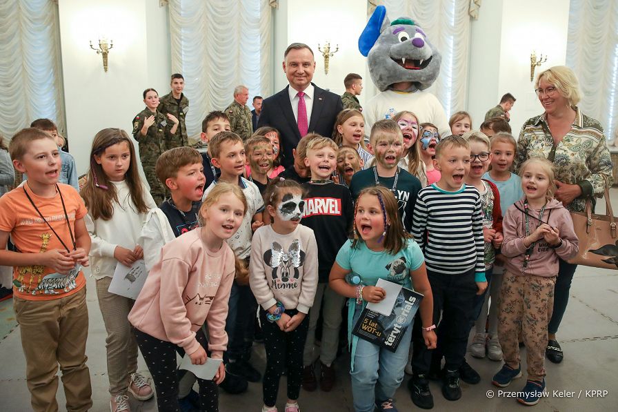 020_Andrzej_Duda_Agata_Kornhauser-Duda_Bezpieczne_Wakacje_20220601_PK016969.jpg