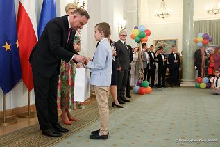 06__Andrzej_Duda_Agata_Kornhauser_Duda_Bezpieczne_Wakacje_20220601_PK011185.jpg