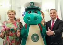 022_Andrzej_Duda_Agata_Kornhauser-Duda_Bezpieczne_Wakacje_20220601_PK017045.jpg