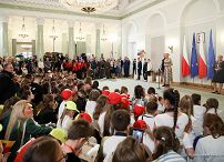 12__Andrzej_Duda_Agata_Kornhauser_Duda_Bezpieczne_Wakacje_20220601_PK011505.jpg
