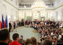 11__Andrzej_Duda_Agata_Kornhauser_Duda_Bezpieczne_Wakacje_20220601_PK011421.jpg
