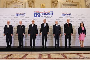 08__Andrzej_Duda_B9_Bukareszt_Rumunia_20220610_JSZ_1253.jpg