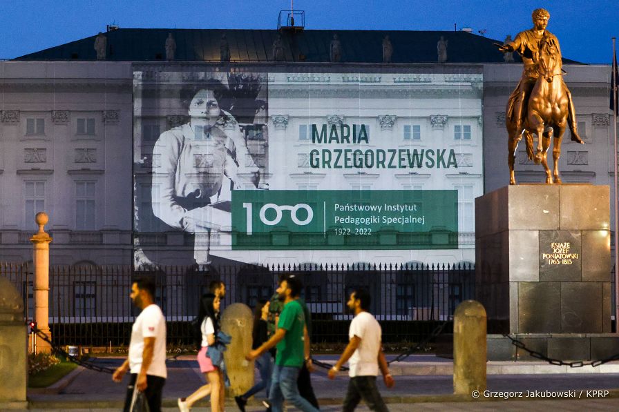002_Iluminacja_Maria_Grzegorzewska_20220612_1S7A6562.jpg