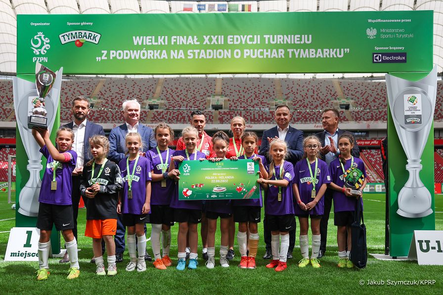 17_PAD_Z_Podworka_na_Stadion_20220614_275A6835.jpg