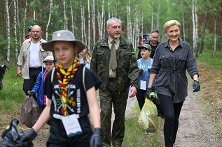013_Para_Prezydencka_Akcja_SprzataMY_20220615_JS__7324.jpg
