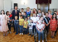 005_Agata_Kornhauser-Duda_spotkanie_Poniatowa_20220602_GJB_5650.jpg