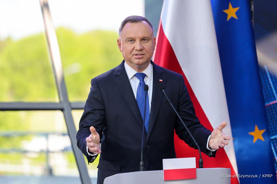 015_Andrzej_Duda_PMM_Ursula_vd_Leyen_konferencja_20220602_JS__9420.jpg