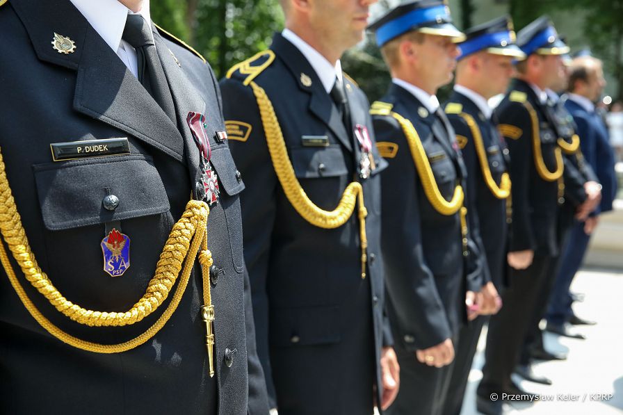 016_min_Dera_odznaczenia_ofiarnosc_odwage_dzielnosc_20220620_PK012854.jpg
