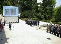 017_min_Dera_odznaczenia_ofiarnosc_odwage_dzielnosc_20220620_PK012880.jpg