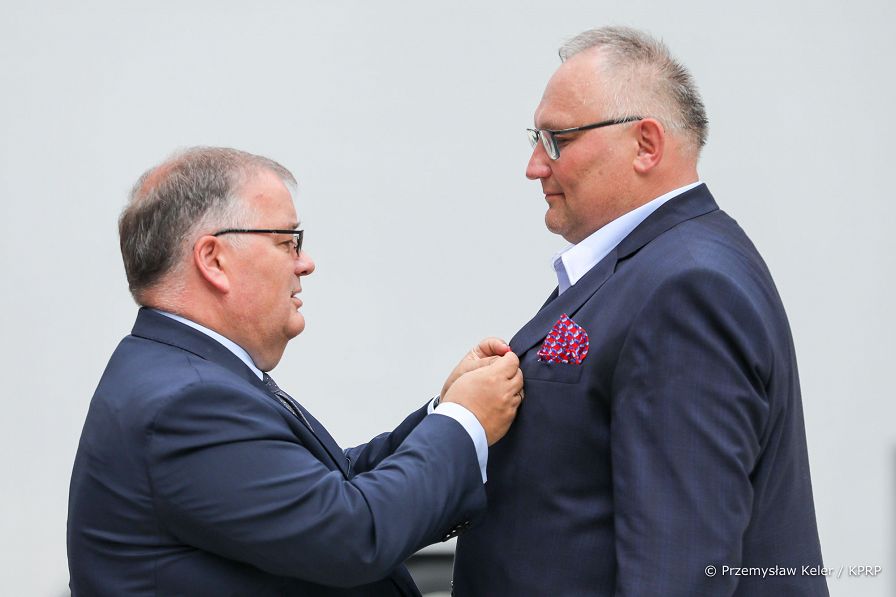 006_min_Dera_odznaczenia_ofiarnosc_odwage_dzielnosc_20220620_PK021527.jpg