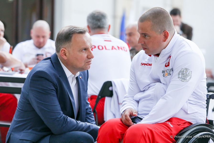 17__Andrzej_Duda_Druzyna_Team_Invictus_Poland_20220622_PK024413.jpg