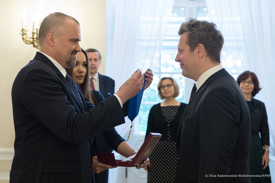 02__Jakub_Kumoch_odznaczenie_Ambasador_Estonii_Martin_Roger_20220623_ERB51029.jpg