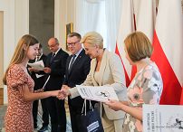 04__Agata_Kornhauser_Duda_laureaci_Olimpiady_Historii_Polski_dla_Polonii _20220627_MB2_3763.jpg
