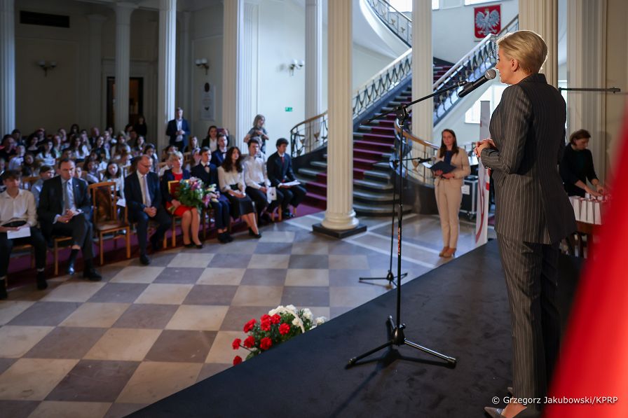 04__Agata_Kornhauser_Duda_zakonczenie_roku_szkolnego_20220603_GJB_6089.jpg
