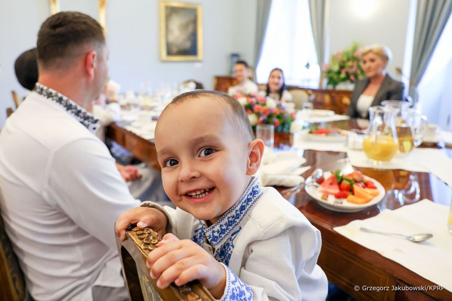 14_AKD_rodzina_Karakevic_20220603_GJB_7326.jpg