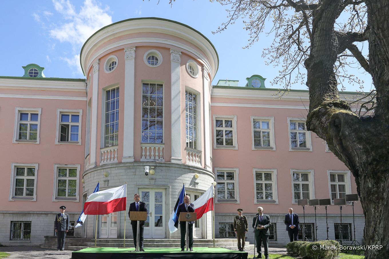 024_15__Andrzej_Duda_Prezydent_Estonii_Alar_Karis_Tallin_20220513_MBO27886.jpg