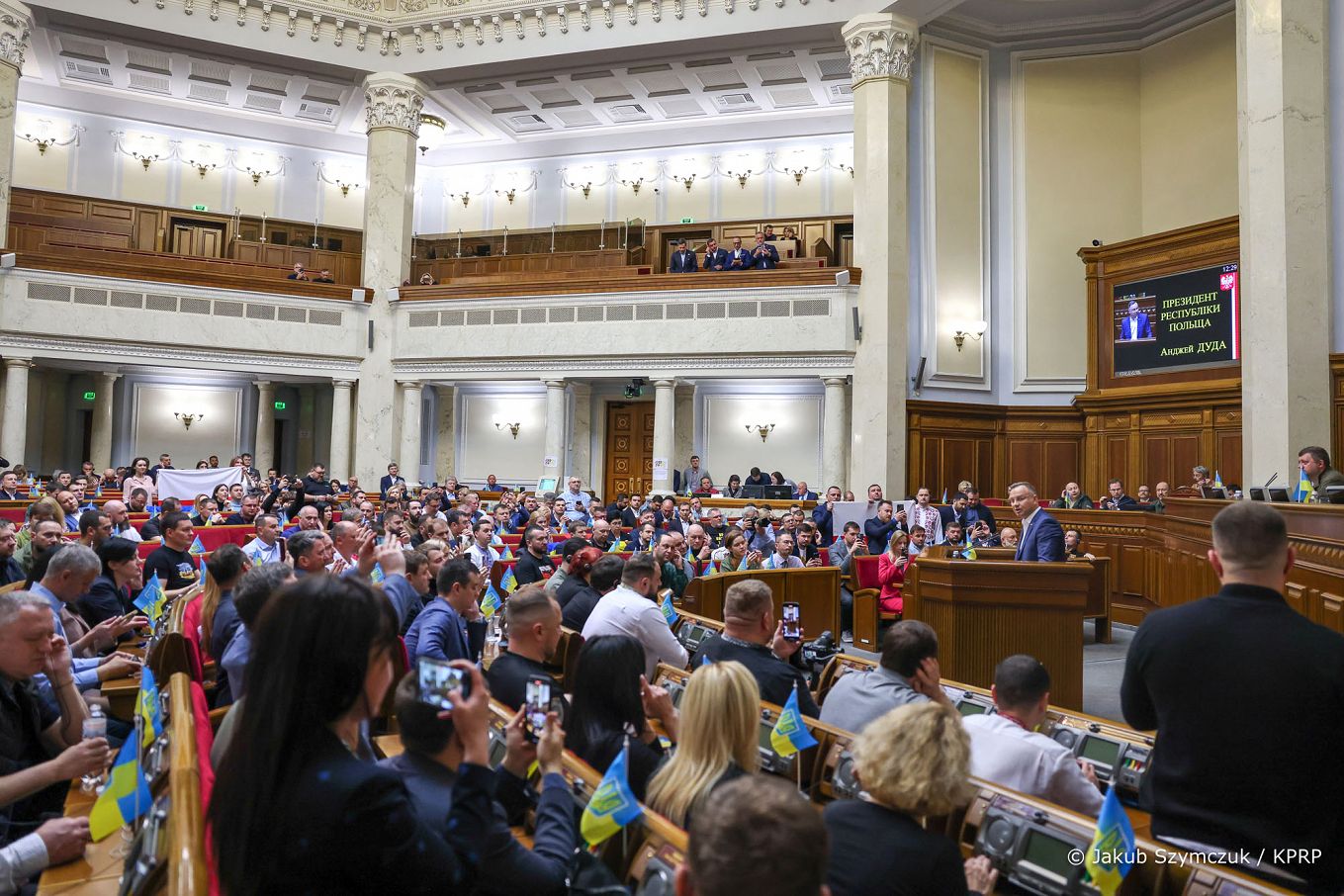 004_019_Andrzej_Duda_Ukraina_parlament_Zelenski_20220522_JSZ_2976.jpg