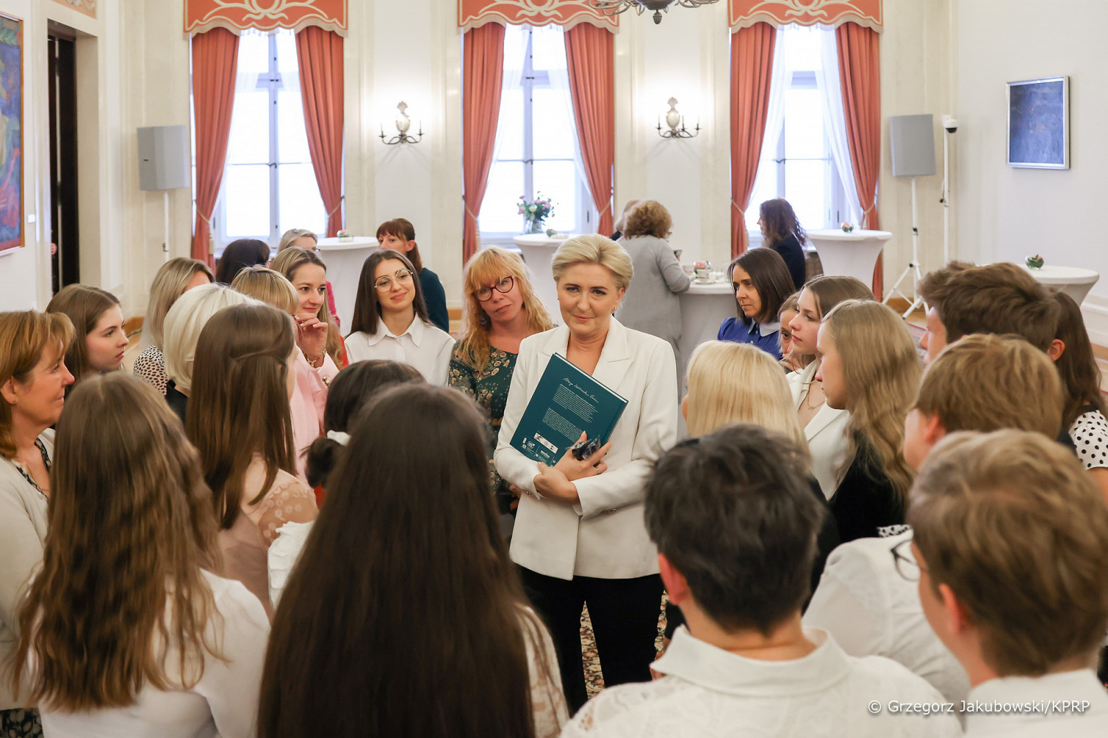 09__Agata_Kornhauser_Duda_finalisci_konkursu_IPN_20220606_GJB_8484.jpg [569.63 KB]