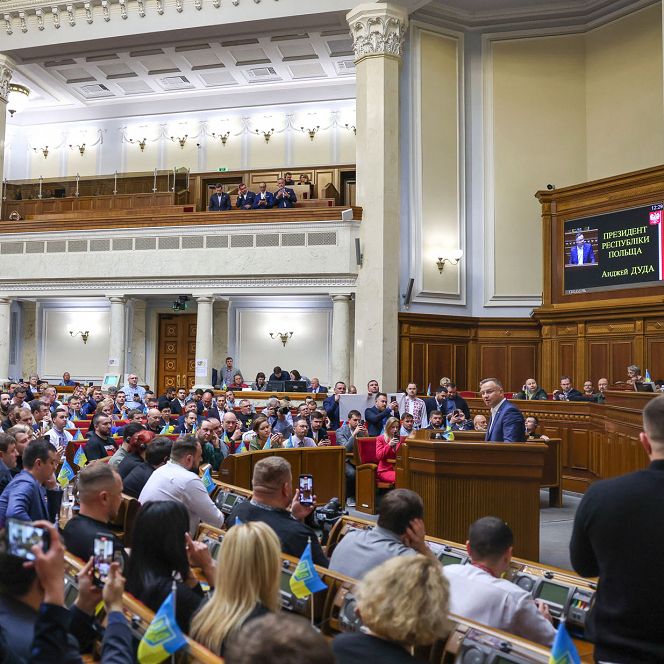 019_Andrzej_Duda_Ukraina_parlament_Zelenski_20220522_JSZ_2976.jpg