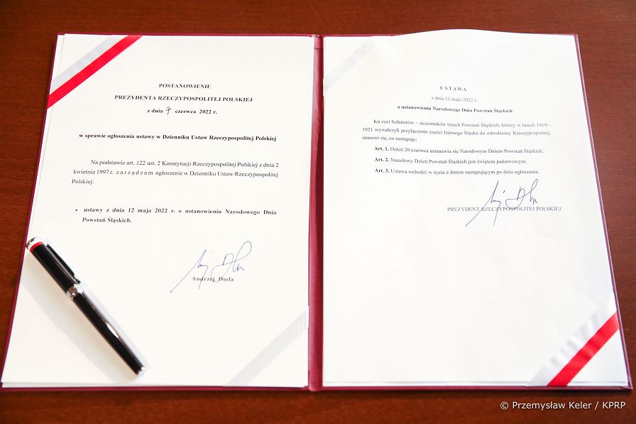 030_Andrzej_Duda_ustawa_Powstania_Slaskie_20220607_PK019211.jpg