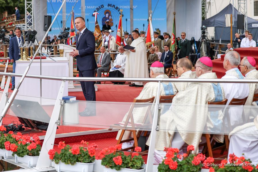 10__Andrzej_Duda_ Pielgrzymka_Rodziny_Radia_Maryja_Jasna_Gora_Czestochowa _20220710_GJB_6395.jpg