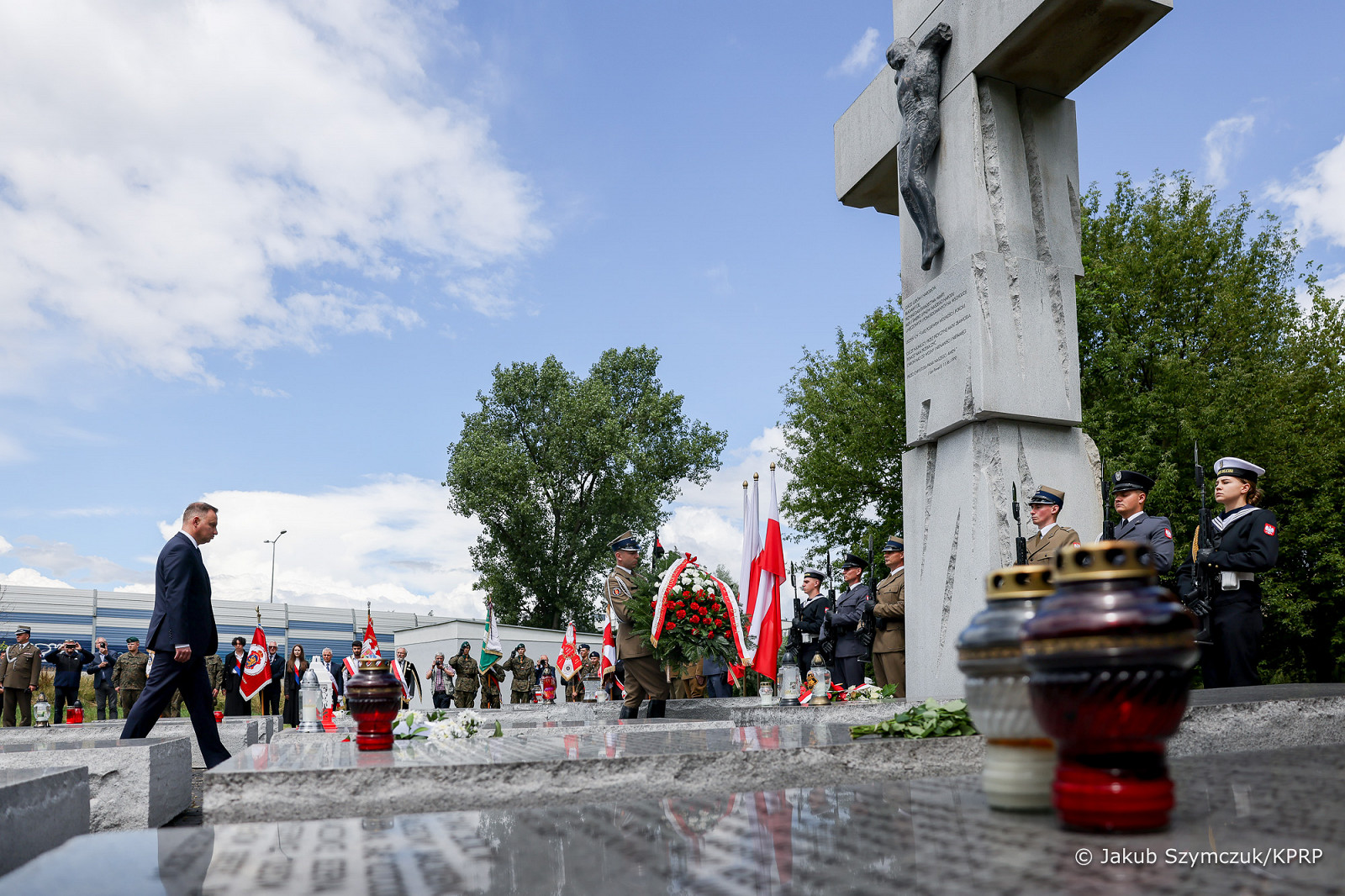 11__Andrzej_Duda_Narodowy_Dzien_Pamieci_Ofiar_Ludobojstwa_20220711_JS__0902.jpg [856.96 KB]