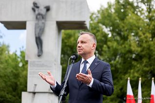 02__Andrzej_Duda_Narodowy_Dzien_Pamieci_Ofiar_Ludobojstwa_20220711_JSZ_9780.jpg