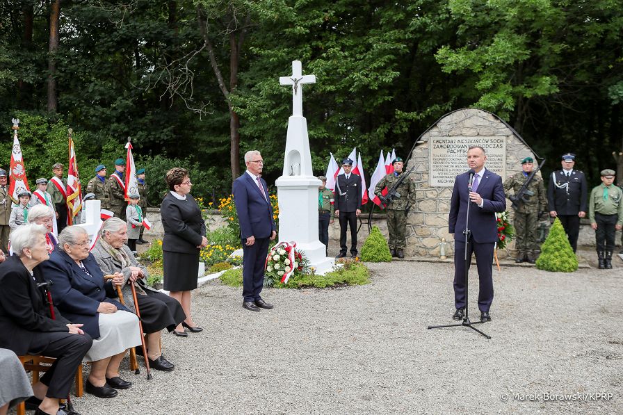 09__Andrzej_Duda_Dzien_Walki_Meczenstwa_Wsi_Polskiej_Sochy _20220712_MB2_8595.jpg