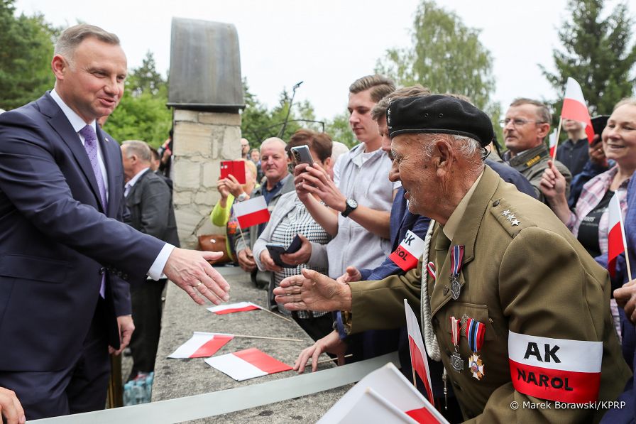 15__Andrzej_Duda_Dzien_Walki_Meczenstwa_Wsi_Polskiej_Sochy _20220712_MB2_8770.jpg