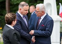 12__Andrzej_Duda_Dzien_Walki_Meczenstwa_Wsi_Polskiej_Sochy _20220712_MB1_4181.jpg