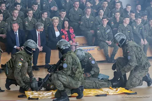 szkola mundurowa 1.webp