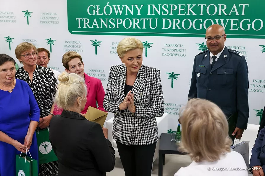 lekcja bezpieczenstwa seniorzy.webp [85.58 KB]