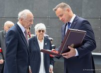 16__Andrzej_Duda_odznaczenia_78_rocznica_wybuchu_Powstania_Warszawskiego_20220730_PK1_0437.jpg