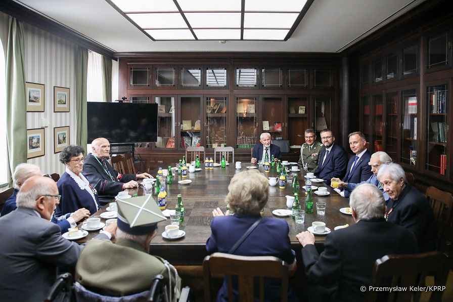 33__Andrzej_Duda_odznaczenia_78_rocznica_wybuchu_Powstania_Warszawskiego_20220730_PK1_1702.jpg