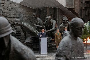 05__Andrzej_Duda_Uroczysty_Apel_Poleglych-_20220731_PK2_1116.jpg