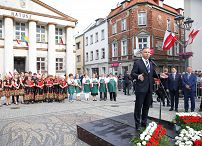 026_006_Andrzej_Duda_Slask_Olesno_mieszkancy_20220607_PK019956.jpg