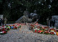 08__Pawel_Szrot_obchody_78_rocznicy_wybuchu_Powstania_Warszawskiego_20220801_MB2_0725.jpg