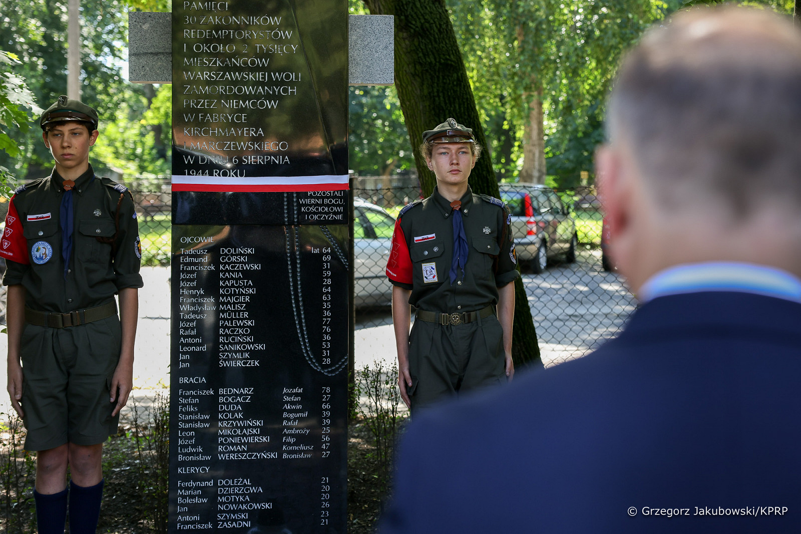 02__Andrzej_Duda_Uroczystosc_upamietnienia_mieszkancow_warszawskiej_Woli zamordowanych_przez_Niemcow_20220801_GJB_1923.jpg [776.57 KB]