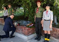 01__Andrzej_Duda_Uroczystosc_upamietnienia_mieszkancow_warszawskiej_Woli zamordowanych_przez_Niemcow_20220801_GJB_1847.jpg