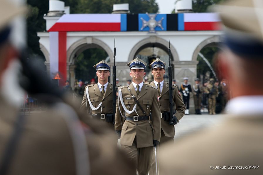 16__Andrzej_Duda_Swieto_Wojska_Polskiego_przemowienie_20220815_JSZ_1780.jpg