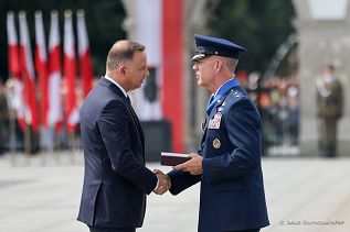 12__Andrzej_Duda_Swieto_Wojska_Polskiego_odznaczenia_20220815_JSZ_1672.jpg