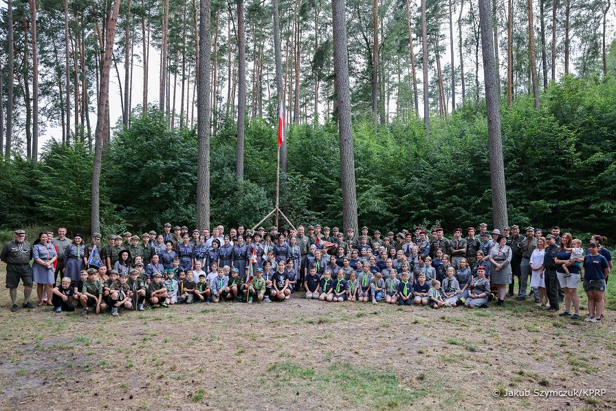 03__Andrzej_Duda_Oboz_Harcerstwo_Polskie_na_Ukrainie_Zabie_20220816_JS__6897.jpg