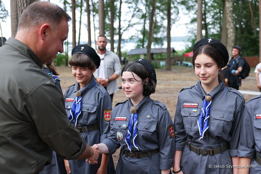 02__Andrzej_Duda_Oboz_Harcerstwo_Polskie_na_Ukrainie_Zabie_20220816_JS__6855.jpg