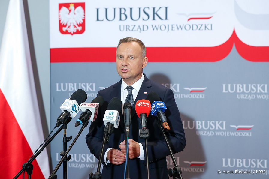 006_Andrzej_Duda_spotkanie_oczyszczanie_Odry_20220830_MB1_6592.jpg