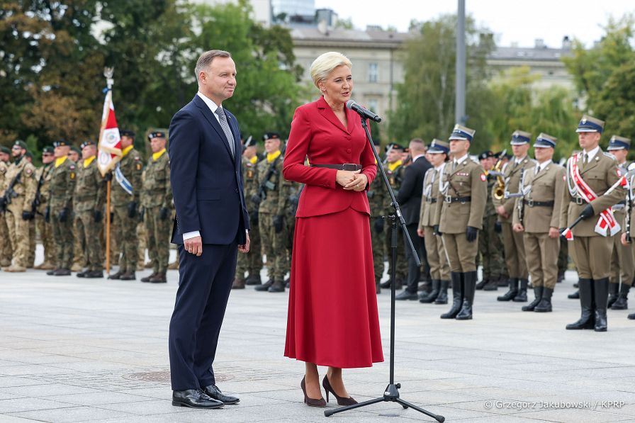 023_Para_Prezydencka_sztandar_DGRSZ_20220913_GJB_3119.jpg