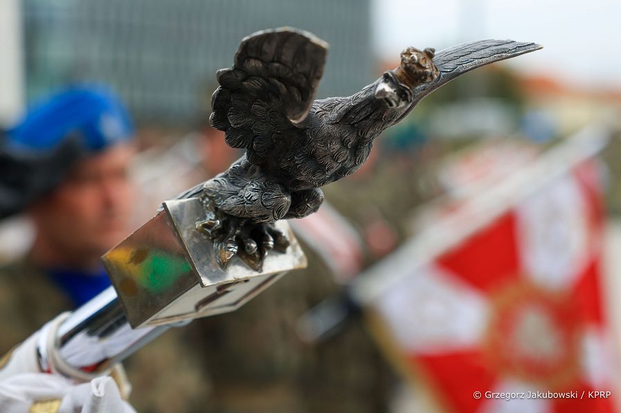 027_Para_Prezydencka_sztandar_DGRSZ_20220913_GJA_2808.jpg