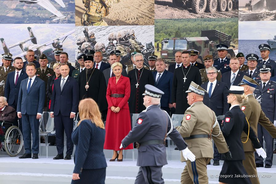 028_Para_Prezydencka_sztandar_DGRSZ_20220913_GJB_3385.jpg